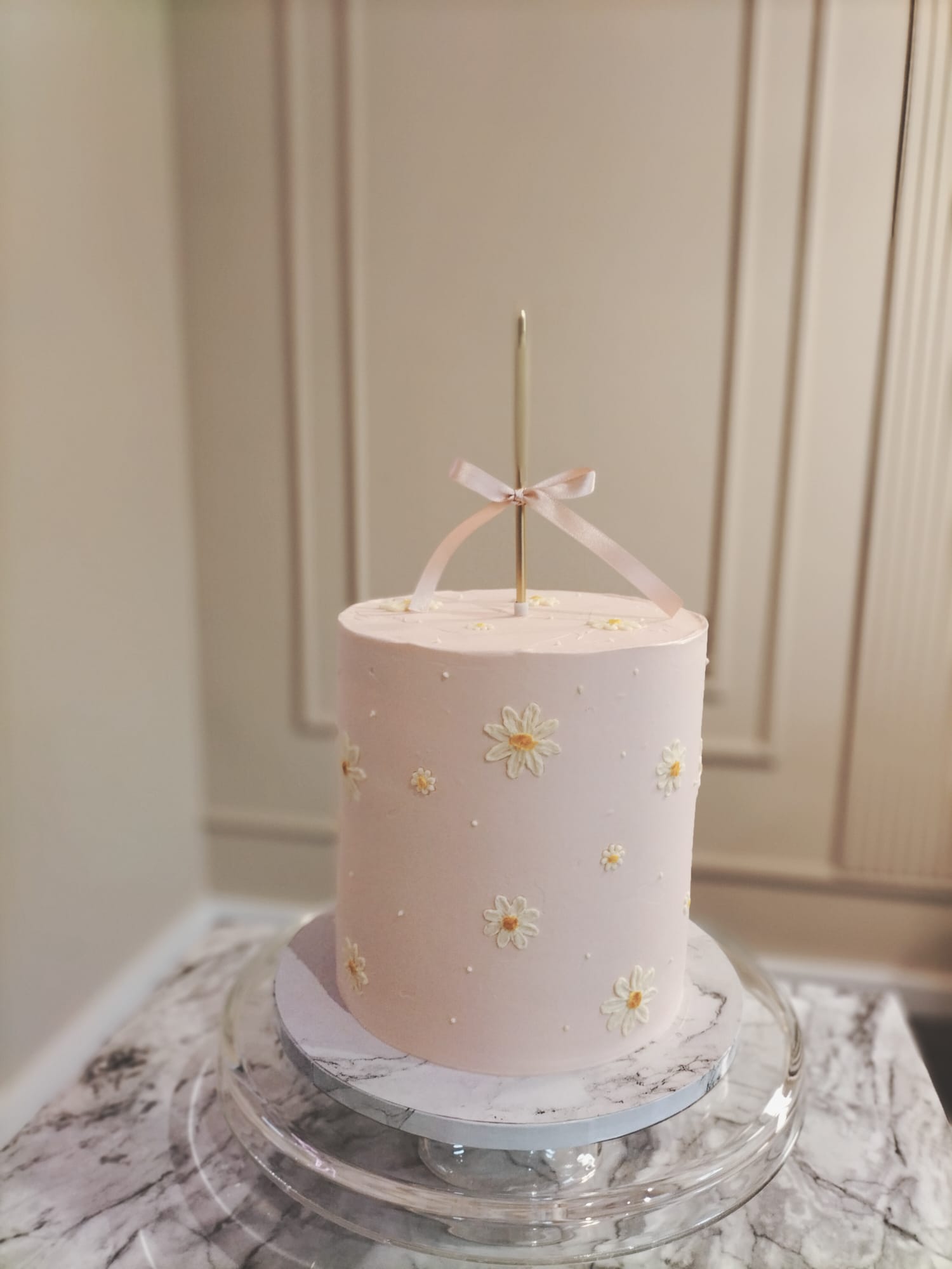 Elegant Cake Creation